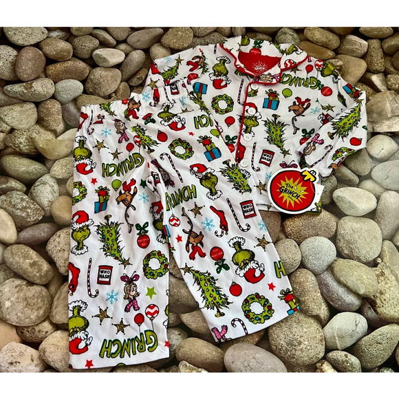 NWT GRINCH PJ SET - Picture 5 of 6
